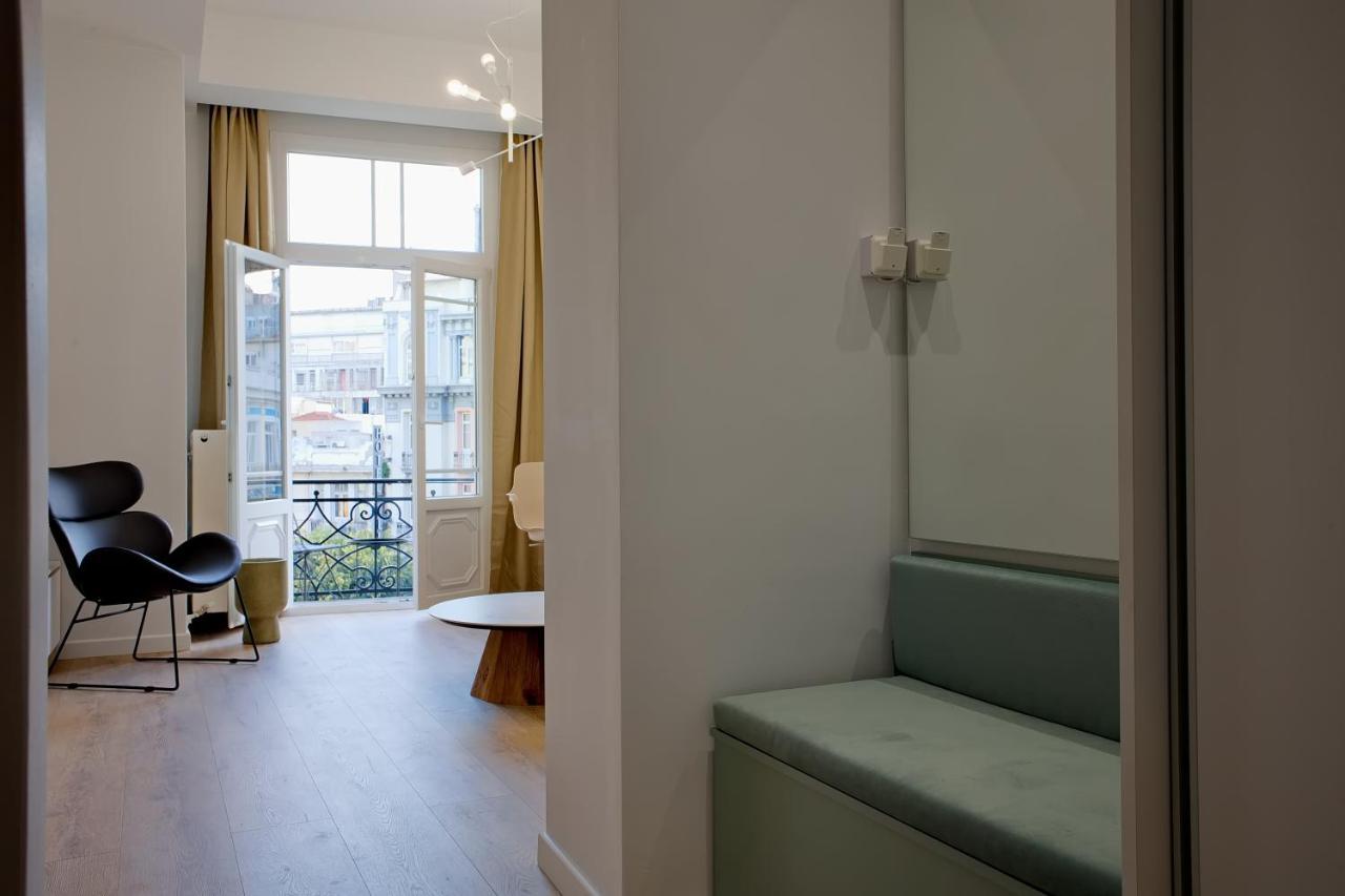 A.G.A.I.N Downtown Premium Suite เทสซาโลนิกิ ภายนอก รูปภาพ